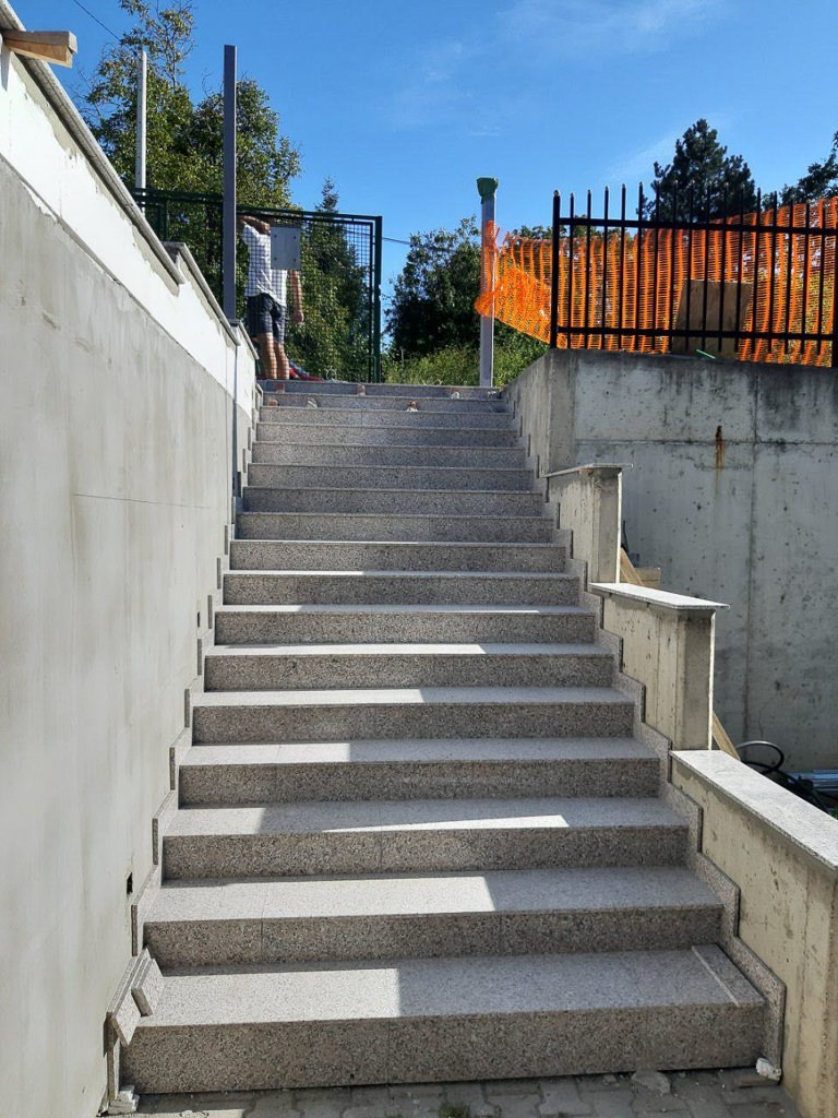 Stepenice Mermeri i Graniti Ilić