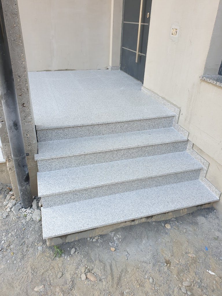 Stepenice od granita i mermera
