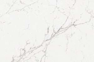 Calacatta Olimpos se sastoji od hladne bele pozadine koja je nadoknađena dugim i tankim, tekućim venama u hladno sivoj i braon boji koje se protežu i konvergiraju kroz ploču. Povremeno se duž ovih vena pojavljuju isprekidani bazeni meke sive boje, dajući jedinstven izgled Calacatta.