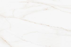 Laminam Supernova Marble Gold Naturale - Ekskluzivni beli sinterovani porcelan sa dramatičnim zlatnim venama i mat završnicom. Savršen izbor za luksuzna kuhinjska ostrva i upečatljive radne ploče.